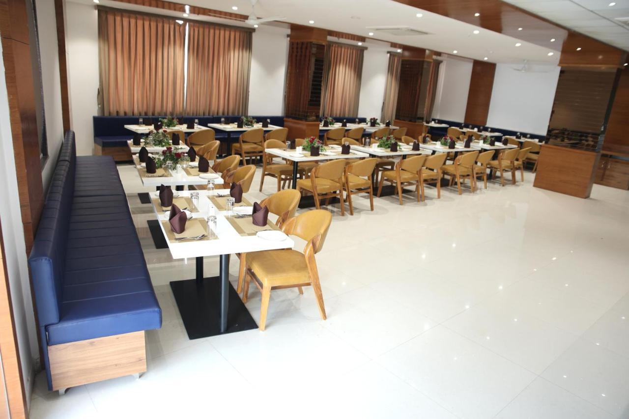 Lords Eco Inn, Ambaji ภายนอก รูปภาพ