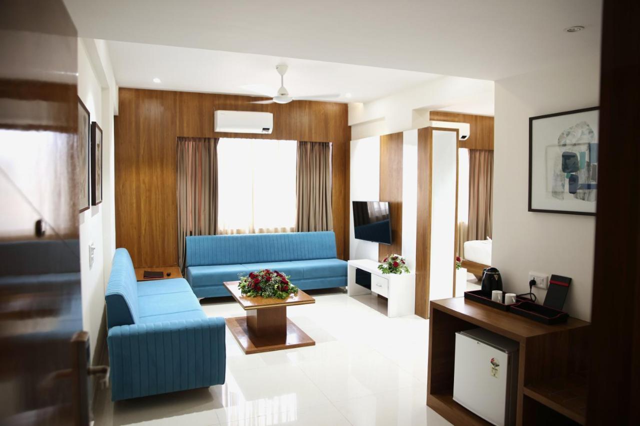Lords Eco Inn, Ambaji ภายนอก รูปภาพ