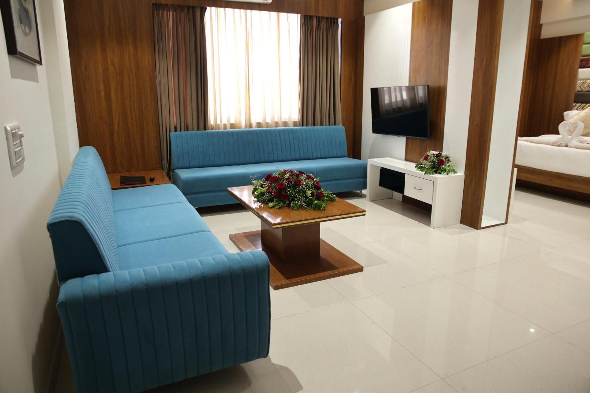 Lords Eco Inn, Ambaji ภายนอก รูปภาพ